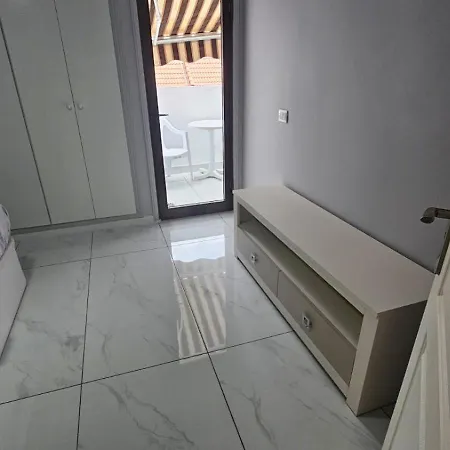 Paraiso Altemar, Duplex Americas Apartmán